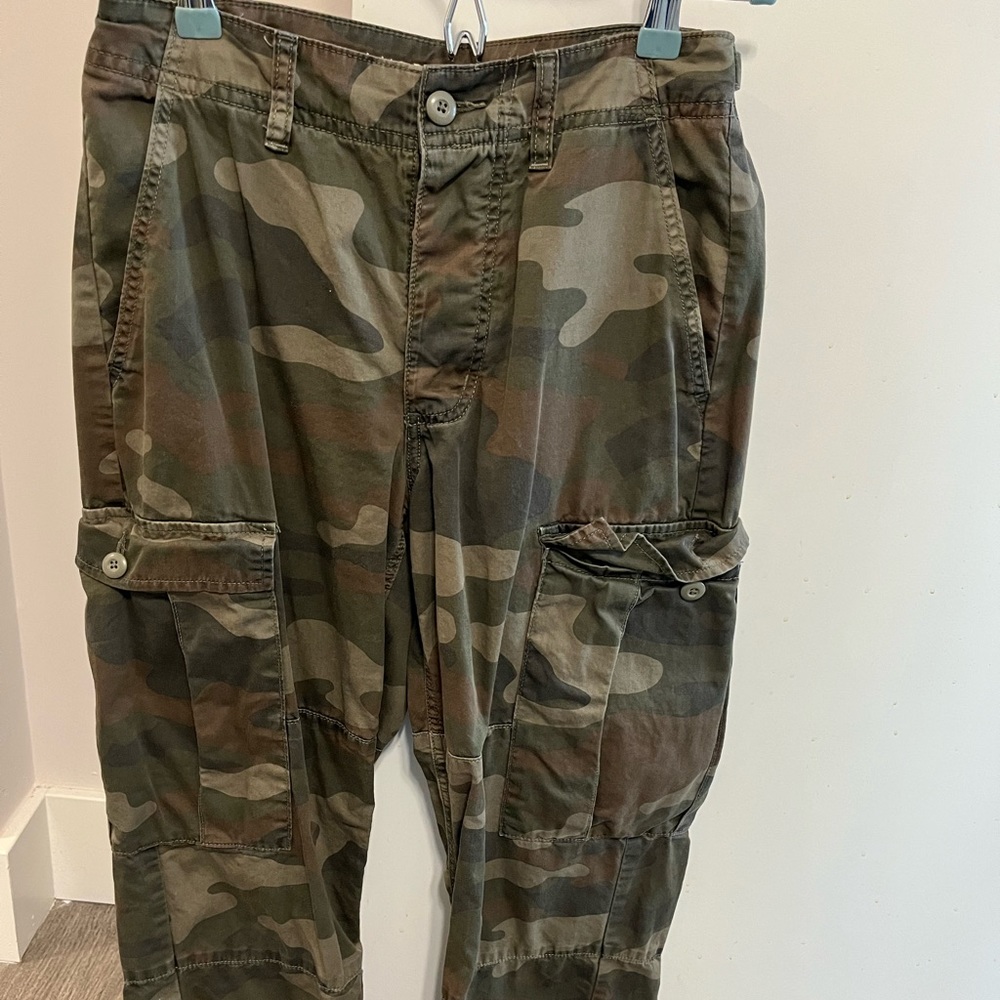 American eagle camp pants